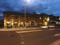 Business in Bathurst NSW Renee Renee