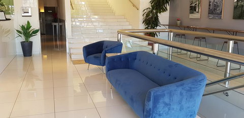 The Grand Motel - Renee 3