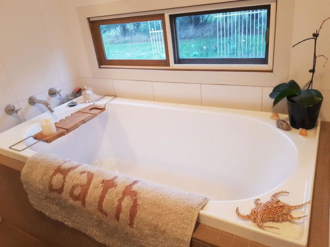 The Gurdies Room With Amazing Sunset Views - Internet Find 2