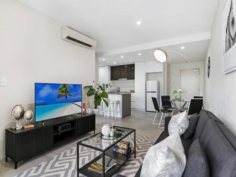 THE HAMILTON (I715)-L'Abode Accommodation - Swimm 0