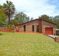 The Happy Shack  Callala Bay - Internet Find