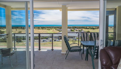 The Haven - 6A Turnberry Drive - Renee 1
