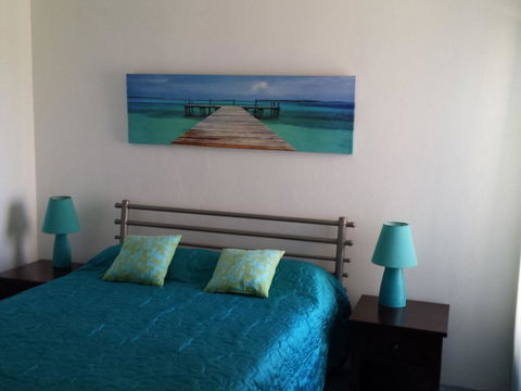 The Headlands 10 - 2 BDRM Apt Across From Alex Beach - Renee 3