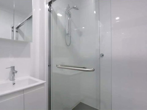 The Heart Of Northbridge With Complimentary Parking, Wifi & Netflix - Renee 2