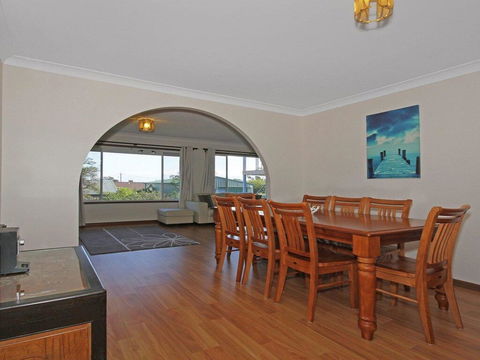 The Heights - Home Style Comforts - Internet Find 1