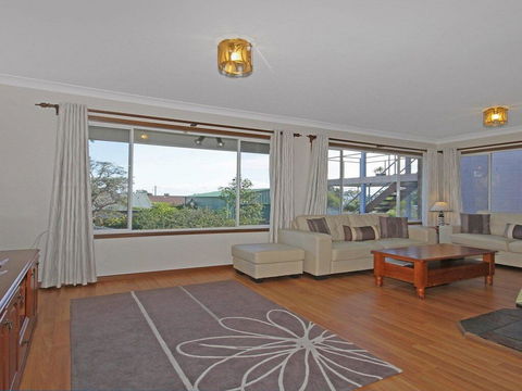 The Heights - Home Style Comforts - Internet Find 2