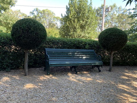 The Heritage Garden - Internet Find 3