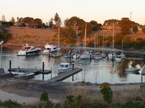 The Hideaway - Internet Find 0