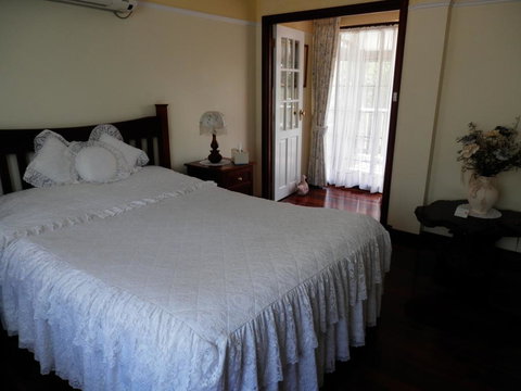 The Hideaway Luxury B&B Retreat - Qld Realsetate 0
