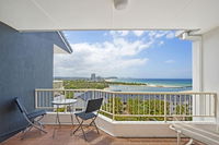 Business in Currumbin QLD Renee Renee