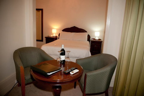 The Hotel Shamrock - Internet Find 1