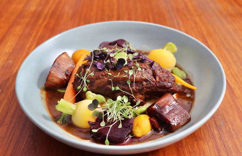 The Huskisson - Swimm 1