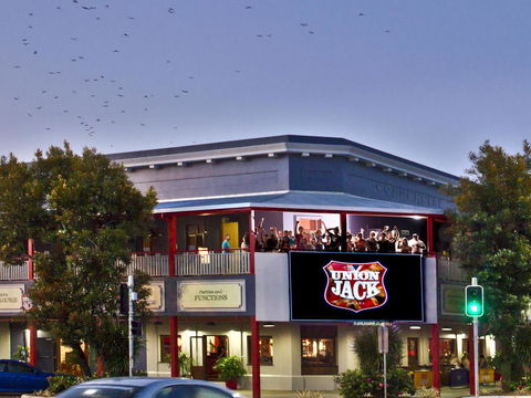 The Jack Backpackers - Renee 0