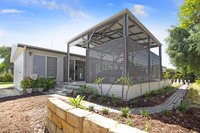 Business in Lancelin WA Renee Renee