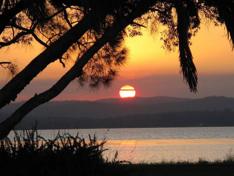 The Jetty Cabin Lakeside - Internet Find 0