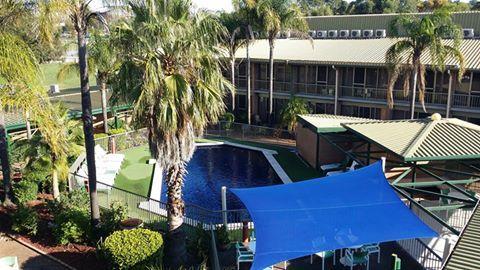 The John Hunter Motel - Renee 0