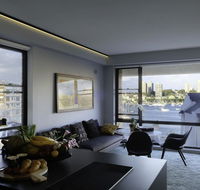 The KC Elizabeth Bay - Renee