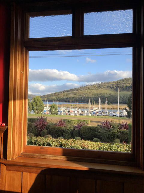 The Kermandie Hotel - Renee 1