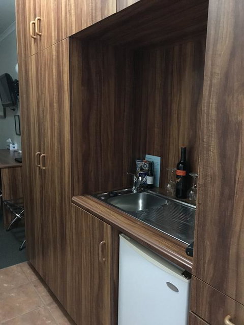 The Kidman Wayside Inn - Qld Realsetate 0