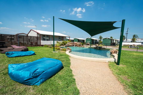 The Leprechaun Resort - Renee 0