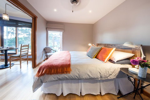 The Linden Bed And Breakfast - Internet Find 2