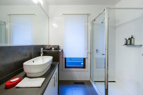 The Linden Bed And Breakfast - Internet Find 1