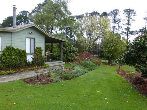 The Little House On The Hill - Renee 0