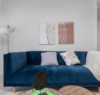 The lively City 2bed 2 bath APT Footscray - Petrol Stations