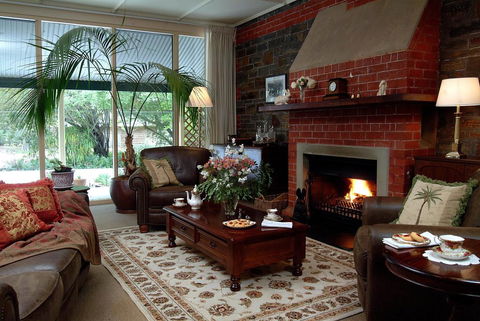 The Lodge Country House - Petrol Stations 3