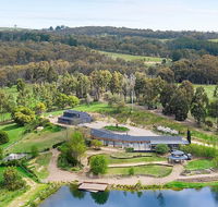 The Loft at Butlers Lane Vineyard - Swimm