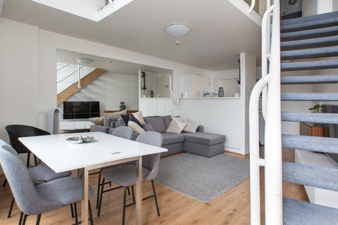 The Loft By Darling Harbour - Renee 3