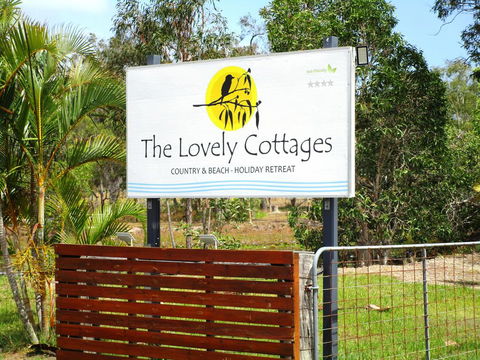 The Lovely Cottages Retreat - Guests Only - Renee 3