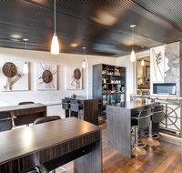 The Madsen Boutique Hotel - Swimm