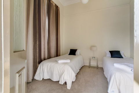 The Manager's Residence - Renee 2