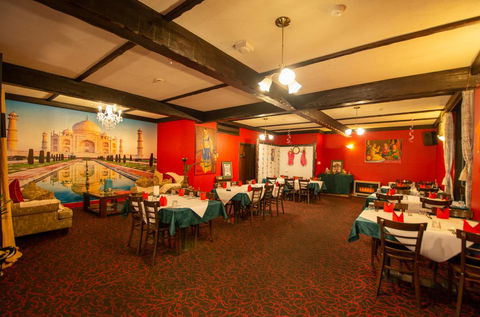 The Midcity Motor Lodge - Renee 1