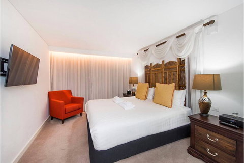 The Nest - Boho Bedroom Near The City With Roof Terrace - Swimm 2