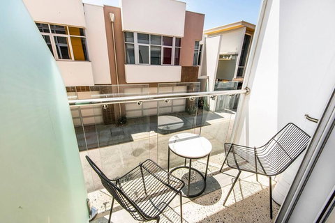 The Nest - Traditional Room In Northbridge And Roof Terrace - Swimm 3