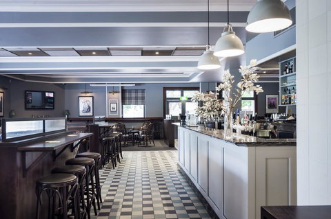 The North Sydney Hotel - Swimm 1