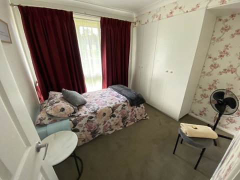 The Nyssa Suites - Swimm 2