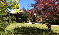 Business in Moss Vale NSW Renee Renee