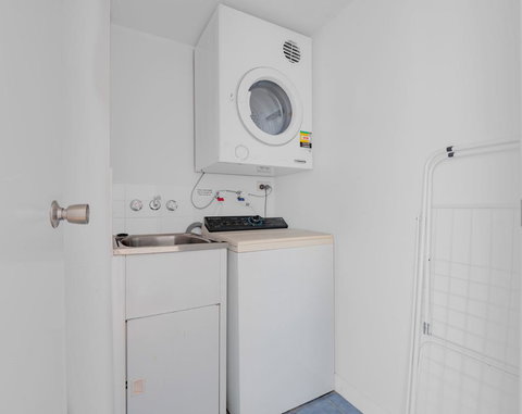 The Outlook U9/9 Hume Parade - Internet Find 2