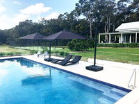 Business in Killcare NSW Renee Renee