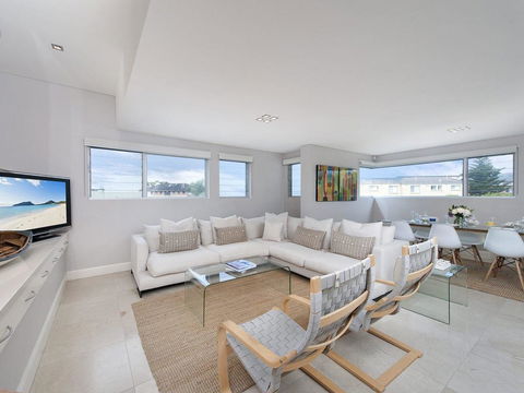 The Penthouse @ Little Beach - Swimm 0