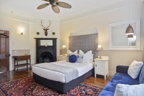 The Pines Bed And Breakfast - Swimm 2