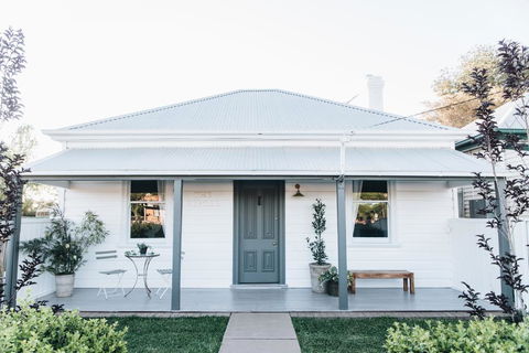 The Repose - Boutique Cottage - Renee 0