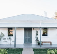 The Repose - Boutique Cottage - Renee