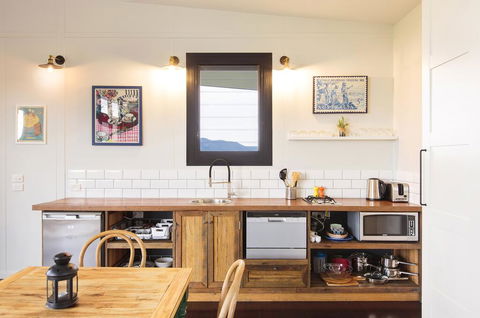The Ridge Eco-Cabin A Secret Place To Slow Down - Petrol Stations 3