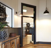 The Royal Hotel Drouin - Renee