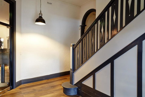 The Royal Hotel, Drouin - Renee 2