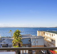 The Shoal Apartments Unit 410/4-8 Bullecourt Street - Internet Find